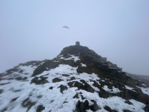 A glimpse of the summit 